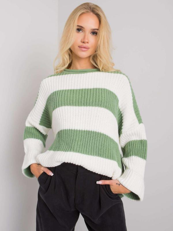 Zelený vlnený sveter