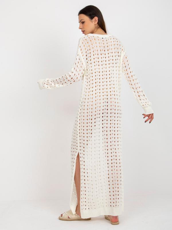 Ecru maxi úpletové šaty s azúrovým vzorom